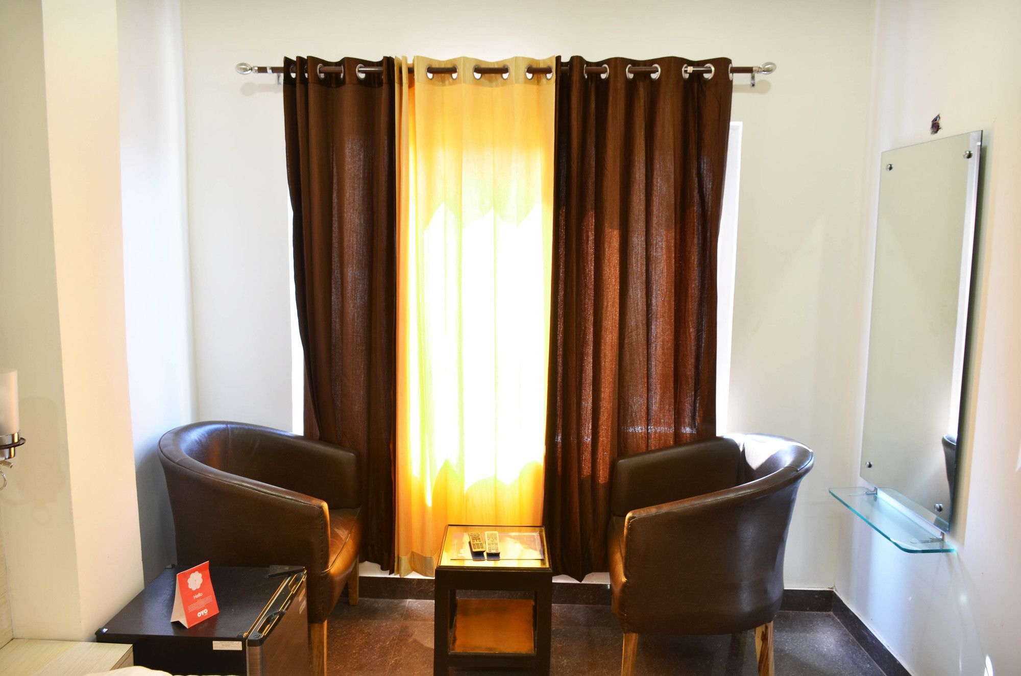 Hotel Oyo 7447 Grand Park à Amritsar Extérieur photo