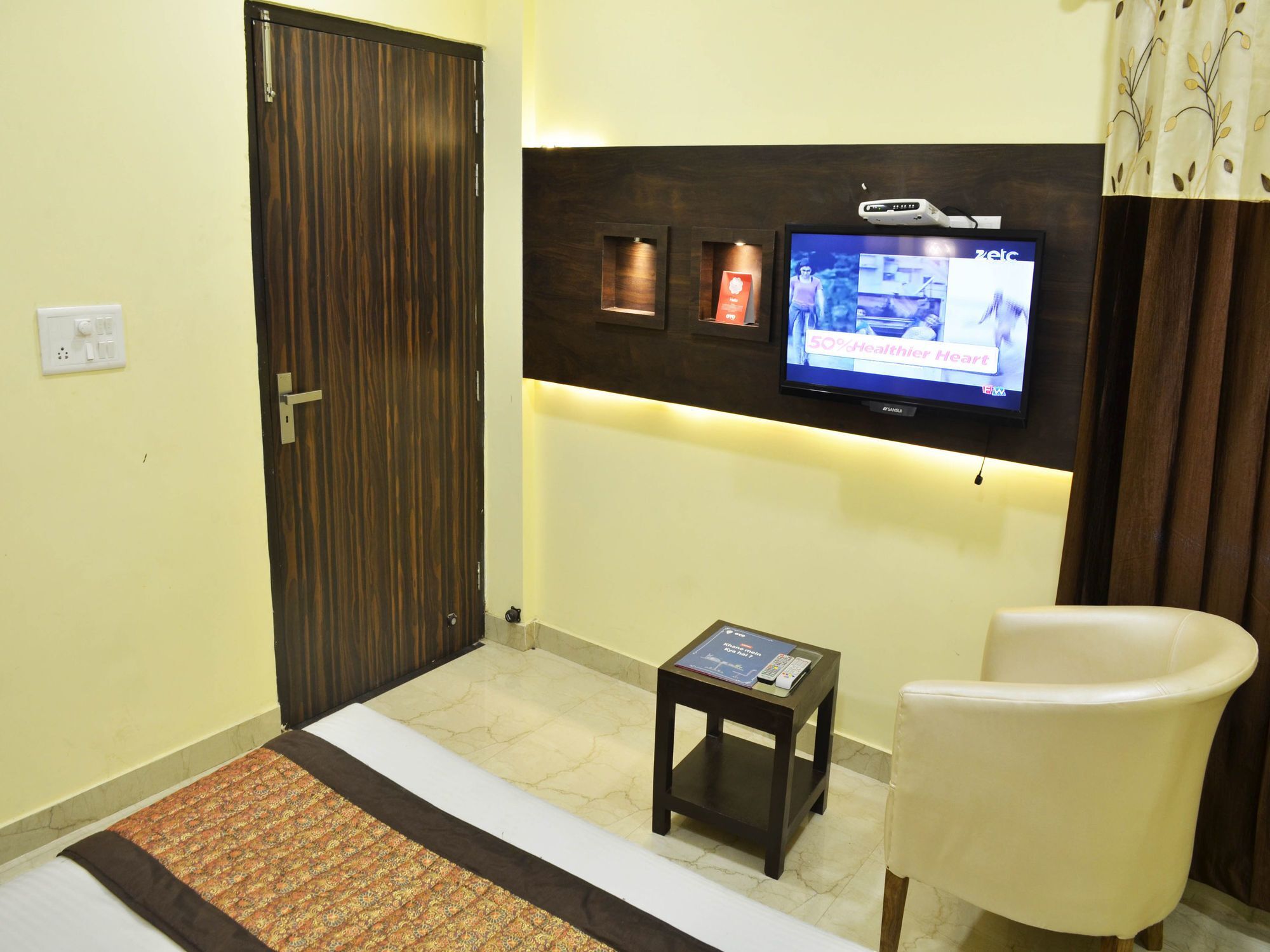 Hotel Oyo 7447 Grand Park à Amritsar Extérieur photo