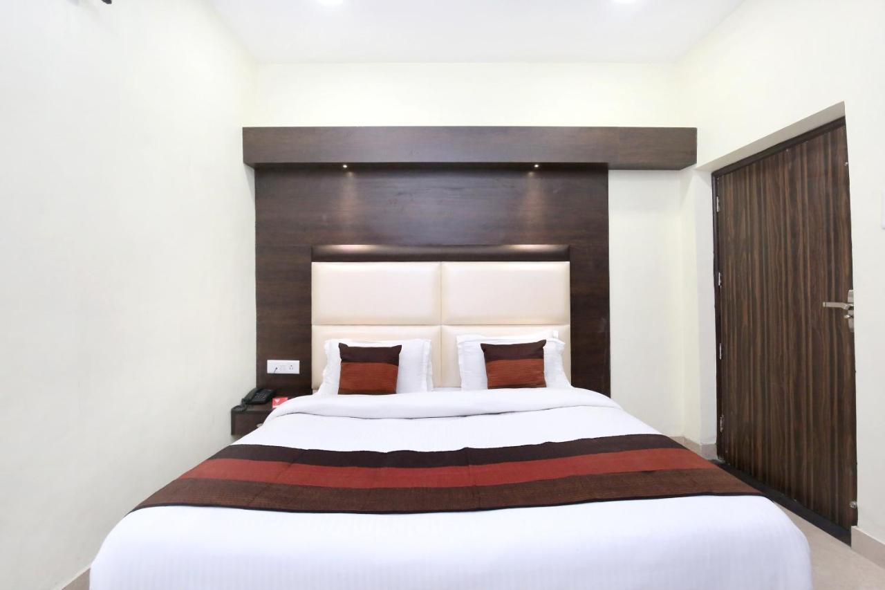 Hotel Oyo 7447 Grand Park à Amritsar Extérieur photo